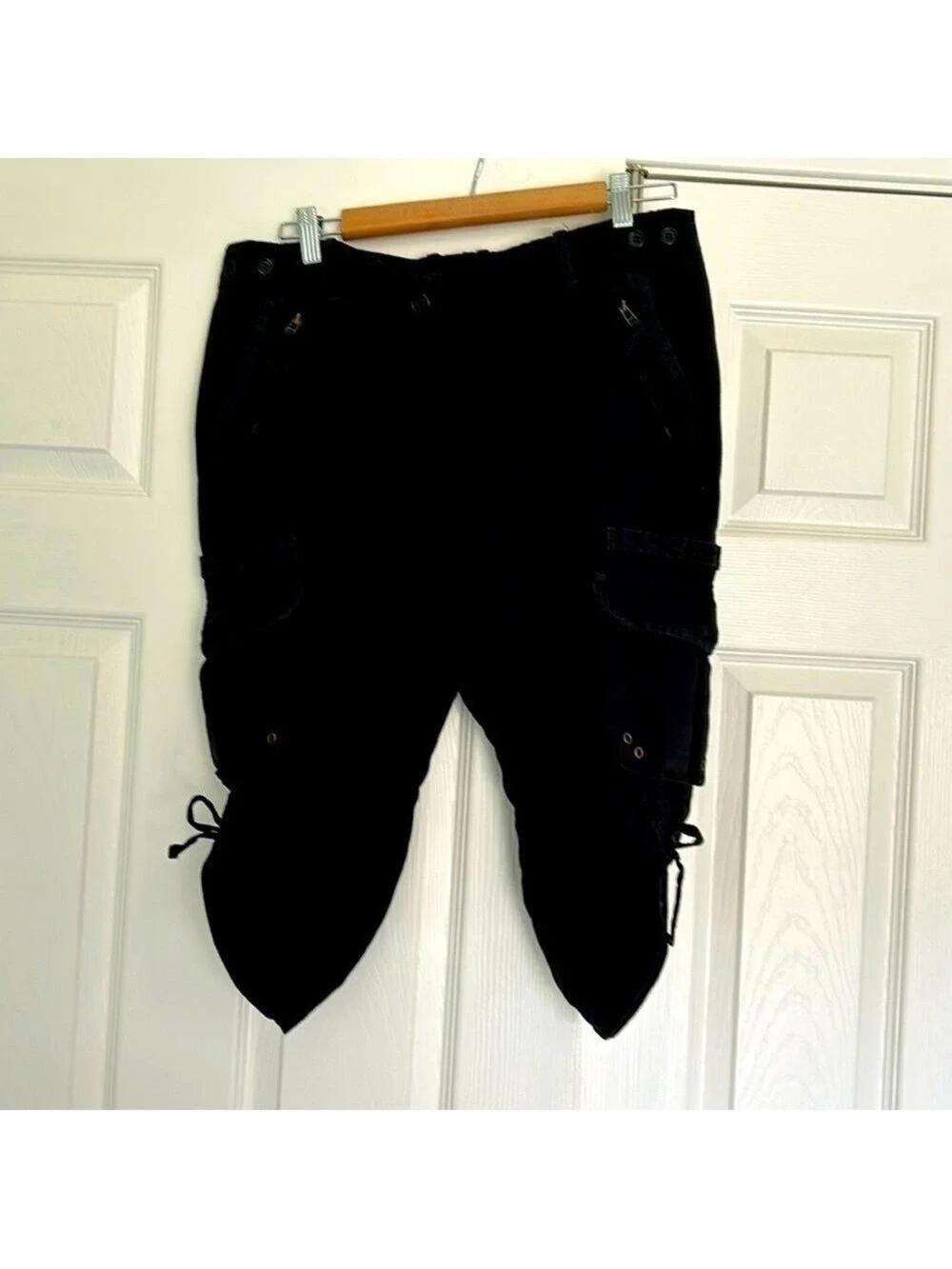 NY and Company capri cargo pants size 10